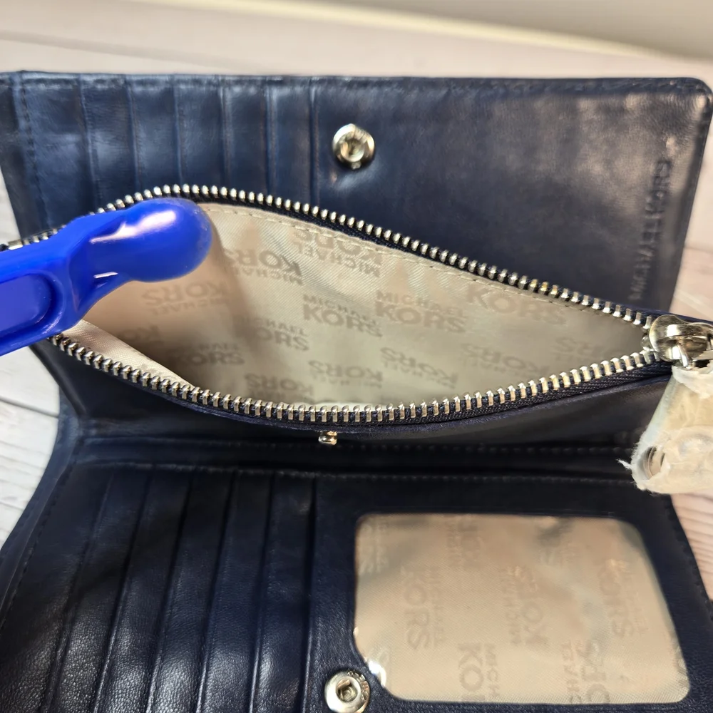 Michael Kors Navy Blue Leather‎ Wallet
